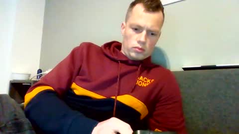 Snapshot of the___rocky200 chatting on 12-15-25, 10:41 Dennis online show from 12-15-25, 10:41