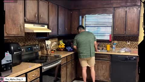 the_alpha_dog_xxx online show from 06-02-26, 03:58