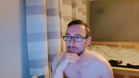 Snapshot of the_big_spoon chatting on 02-02-26, 09:13 the_big_spoon online show from 02-02-26, 09:13