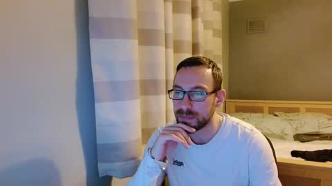 Snapshot of the_big_spoon chatting on 02-24-26, 08:18 the_big_spoon online show from 02-24-26, 08:18