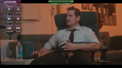 Snapshot of the_dilf chatting on 01-08-26, 03:25 The DILF - online show from 01-08-26, 03:25