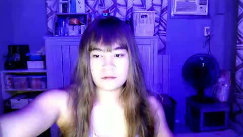 Snapshot of the_enchantress_xx chatting on 02-05-26, 06:56 the_enchantress_xx online show from 02-05-26, 06:56