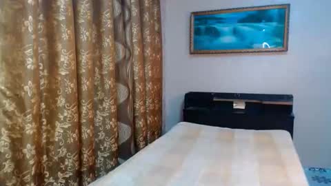 Snapshot of the_girl_nxt_door chatting on 11-24-25, 05:29 samm online show from 11-24-25, 05:29