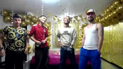 Snapshot of the_goodfellas chatting on 12-24-24, 01:17 the goodfellas online show from 12-24-24, 01:17