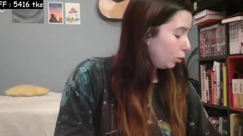 Snapshot of the_happy_space chatting on 01-07-25, 03:57 MATERNITY LEAVE online show from 01-07-25, 03:57