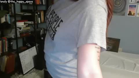 Snapshot of the_happy_space chatting on 03-03-25, 09:22 MATERNITY LEAVE online show from 03-03-25, 09:22