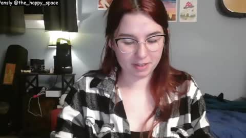 Snapshot of the_happy_space chatting on 03-11-25, 02:43 MATERNITY LEAVE online show from 03-11-25, 02:43