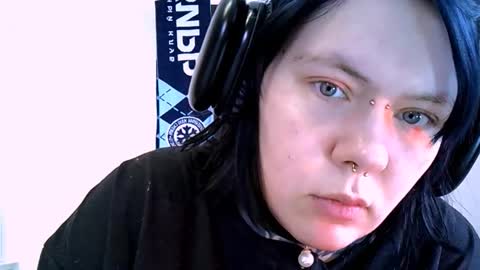 Snapshot of the_ice_owl chatting on 03-08-26, 04:27 the_ice_owl online show from 03-08-26, 04:27