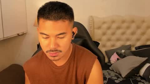 Snapshot of the_killian_jones chatting on 09-18-25, 11:18 ken online show from 09-18-25, 11:18