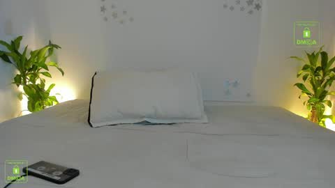 MIA  JP online show from 04-12-26, 09:42