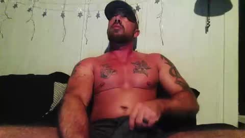 Snapshot of the_mikaelsons chatting on 11-10-25, 08:52 The Mikaelsons online show from 11-10-25, 08:52