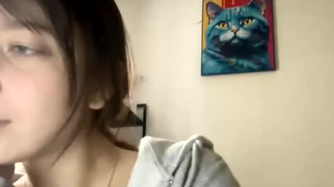 Snapshot of the_olivia chatting on 01-08-26, 09:11 Oliviaaa online show from 01-08-26, 09:11