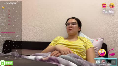 Snapshot of the_princese chatting on 02-09-25, 01:11 Alice online show from 02-09-25, 01:11