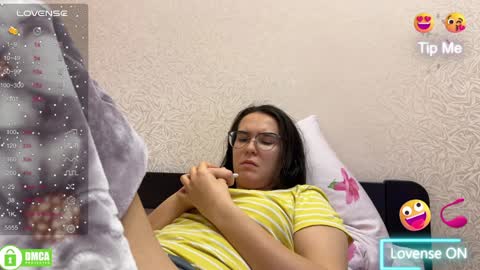 Snapshot of the_princese chatting on 02-09-25, 04:14 Alice online show from 02-09-25, 04:14