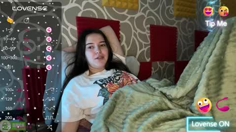 Snapshot of the_princese chatting on 03-04-25, 10:16 Alice online show from 03-04-25, 10:16