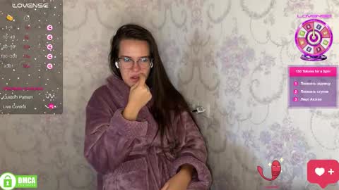 Snapshot of the_princese chatting on 09-21-25, 09:00 Alice online show from 09-21-25, 09:00