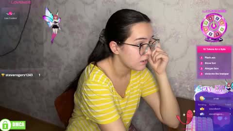 Snapshot of the_princese chatting on 01-09-26, 02:20 Alice online show from 01-09-26, 02:20