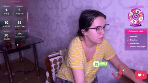 Snapshot of the_princese chatting on 02-09-26, 05:17 Alice online show from 02-09-26, 05:17