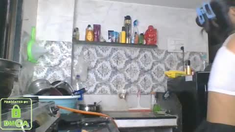 Suzan Sexy online show from 01-08-25, 04:54