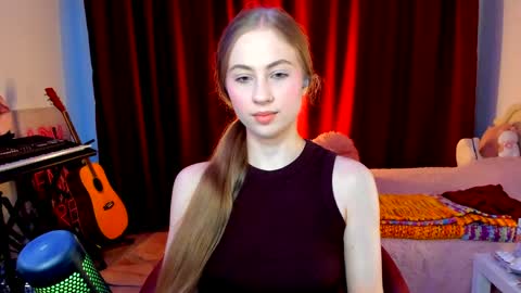 Ally    STREAMING ON TWITCH NOW Check my Twitter for updates online show from 05-22-26, 02:51