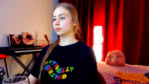 Snapshot of the_steel_magnolia_ chatting on 06-29-26, 04:19 Ally STREAMING ON TWITCH NOW Check my Twitter for updates online show from 06-29-26, 04:19