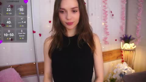Snapshot of the_truewoman_show chatting on 04-29-26, 03:10 My name is Cynthia and Im very happy to see you in my sweet room online show from 04-29-26, 03:10
