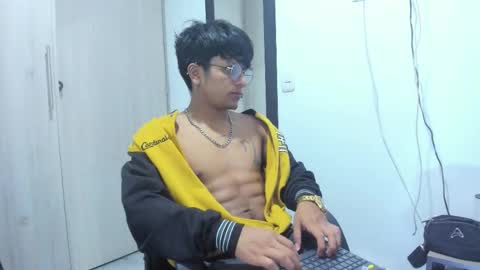 Snapshot of the_weed_guys chatting on 09-30-25, 03:44 Danny online show from 09-30-25, 03:44