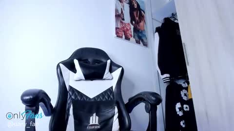 Snapshot of the_weed_guys chatting on 01-13-26, 12:49 Danny online show from 01-13-26, 12:49