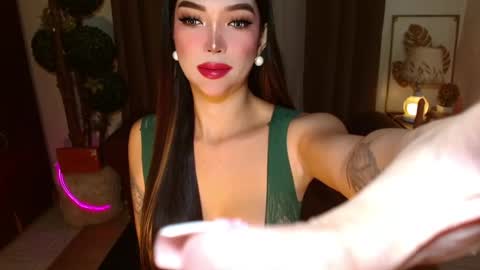 Snapshot of thea_whong chatting on 05-02-26, 01:21 thea_whong online show from 05-02-26, 01:21