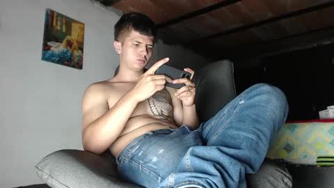 Snapshot of theangelmiguel chatting on 12-13-24, 07:25 Miguel Angel online show from 12-13-24, 07:25