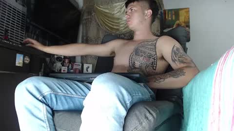 Snapshot of theangelmiguel chatting on 01-24-25, 09:28 Miguel Angel online show from 01-24-25, 09:28