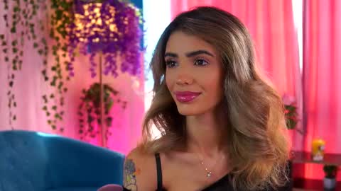 Snapshot of theayanna chatting on 10-14-25, 08:48 Ayana online show from 10-14-25, 08:48