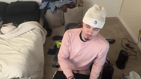 Snapshot of thebabydjac chatting on 11-24-25, 10:53 babydjac online show from 11-24-25, 10:53