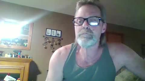 Snapshot of thebadguy66 chatting on 12-04-24, 07:34 thebadguy66 online show from 12-04-24, 07:34