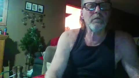 Snapshot of thebadguy66 chatting on 12-24-24, 04:44 thebadguy66 online show from 12-24-24, 04:44