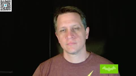 Snapshot of thebatandthecat10 chatting on 05-04-26, 02:07 ISABELLA or MATT online show from 05-04-26, 02:07