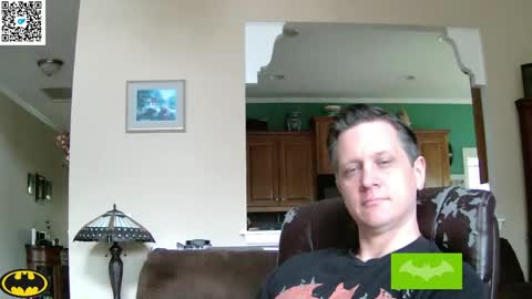 Snapshot of thebatandthecat10 chatting on 05-06-26, 01:27 ISABELLA or MATT online show from 05-06-26, 01:27