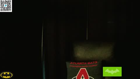 Snapshot of thebatandthecat10 chatting on 05-16-26, 06:50 ISABELLA or MATT online show from 05-16-26, 06:50