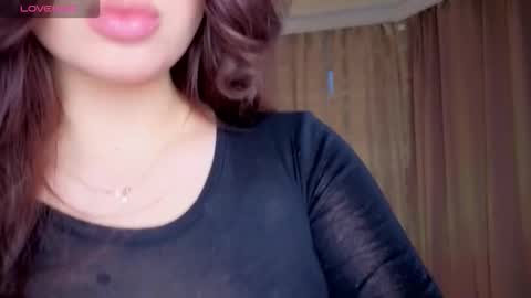 Snapshot of thebbylu chatting on 11-10-25, 12:04 Lucy online show from 11-10-25, 12:04