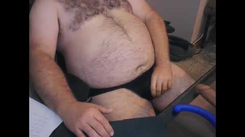 Snapshot of thebearking69 chatting on 10-05-25, 07:34 The Bear King online show from 10-05-25, 07:34