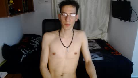 Axel online show from 11-08-25, 08:14