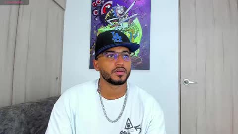 Snapshot of theblack_frank chatting on 03-08-25, 06:47 theblack_frank online show from 03-08-25, 06:47