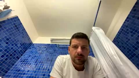 Snapshot of thebrokersenior chatting on 02-24-25, 01:31 thebrokersenior online show from 02-24-25, 01:31