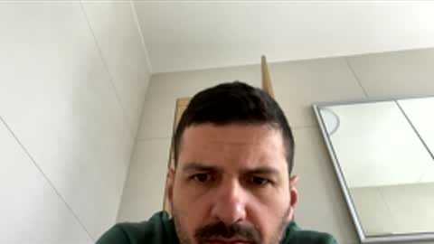 Snapshot of thebrokersenior chatting on 03-16-26, 10:08 thebrokersenior online show from 03-16-26, 10:08