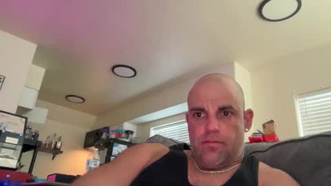 Snapshot of thebuzz777 chatting on 01-12-26, 04:34 theBuzz777 online show from 01-12-26, 04:34