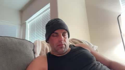 Snapshot of thebuzz777 chatting on 02-07-26, 04:43 theBuzz777 online show from 02-07-26, 04:43