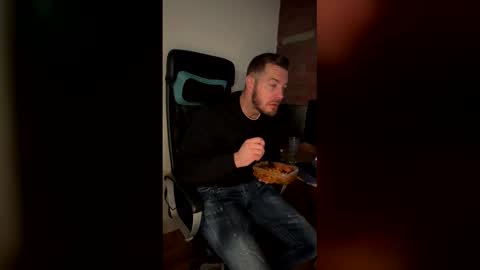 Snapshot of thecheekyalpha chatting on 03-28-26, 05:07 THE CHEEKY ALPHA online show from 03-28-26, 05:07