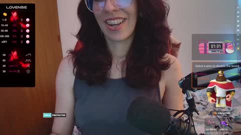 Snapshot of thecherry_paulette chatting on 12-11-24, 08:28 Paulette online show from 12-11-24, 08:28