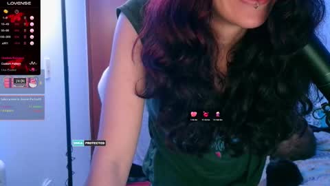 Snapshot of thecherry_paulette chatting on 11-22-25, 03:27 Paulette online show from 11-22-25, 03:27