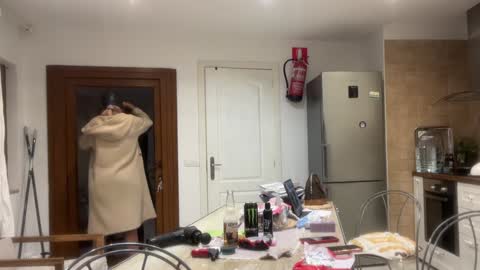 Snapshot of thecontcobracock24cm chatting on 01-15-25, 10:02 thecontcobracock24cm online show from 01-15-25, 10:02